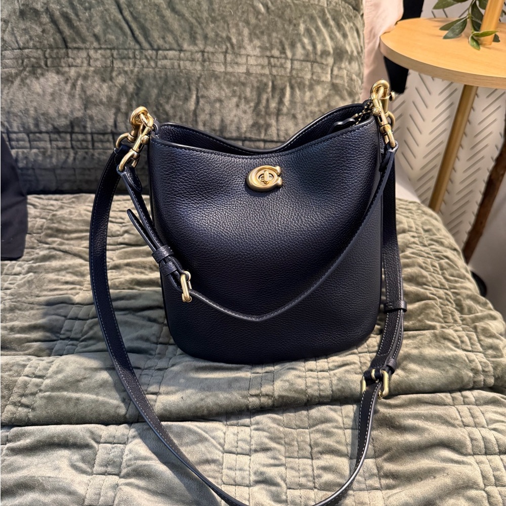 Coach Willow Soft Bucket Bag 19